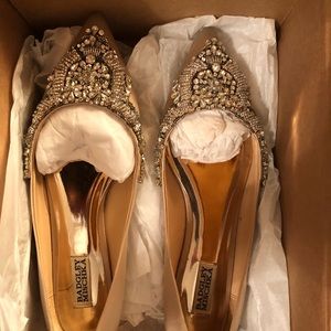 Badgley Mishka Malena flats in latte